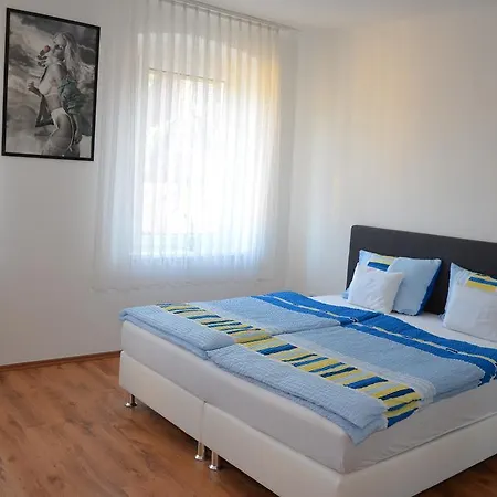 Renner Guest house
