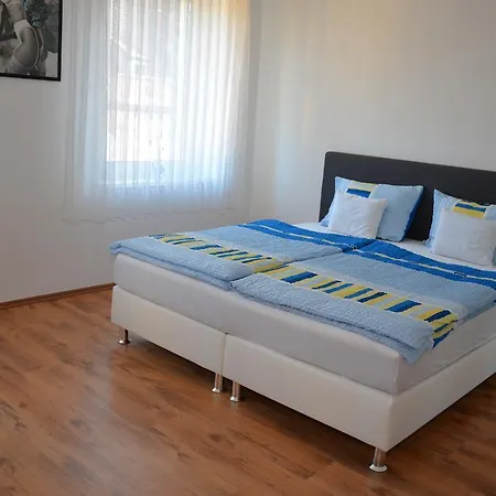 Renner Guest house
